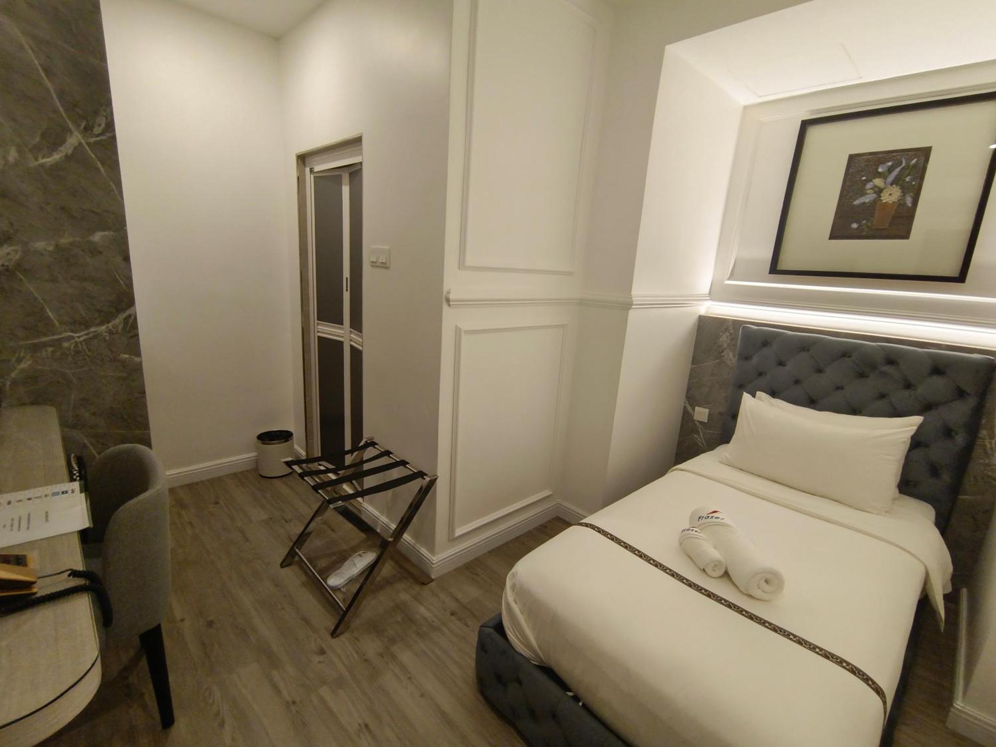 Frazel Heritage Hotel アロースター エクステリア 写真