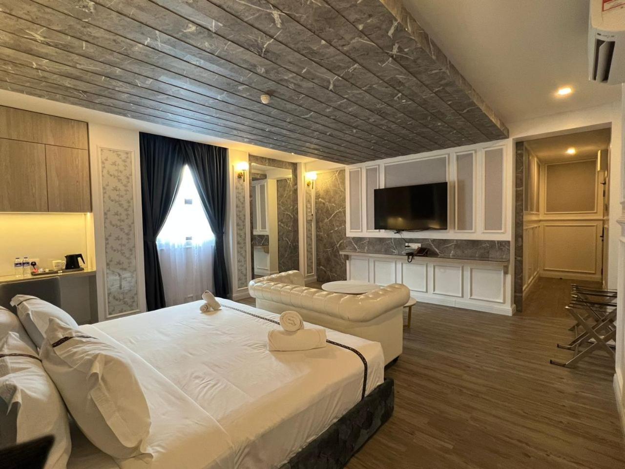 Frazel Heritage Hotel アロースター 部屋 写真