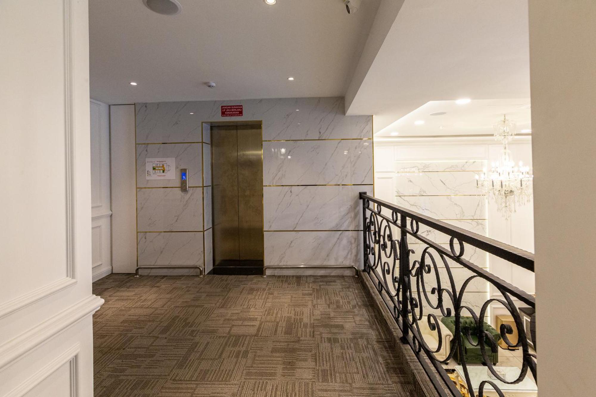 Frazel Heritage Hotel アロースター エクステリア 写真